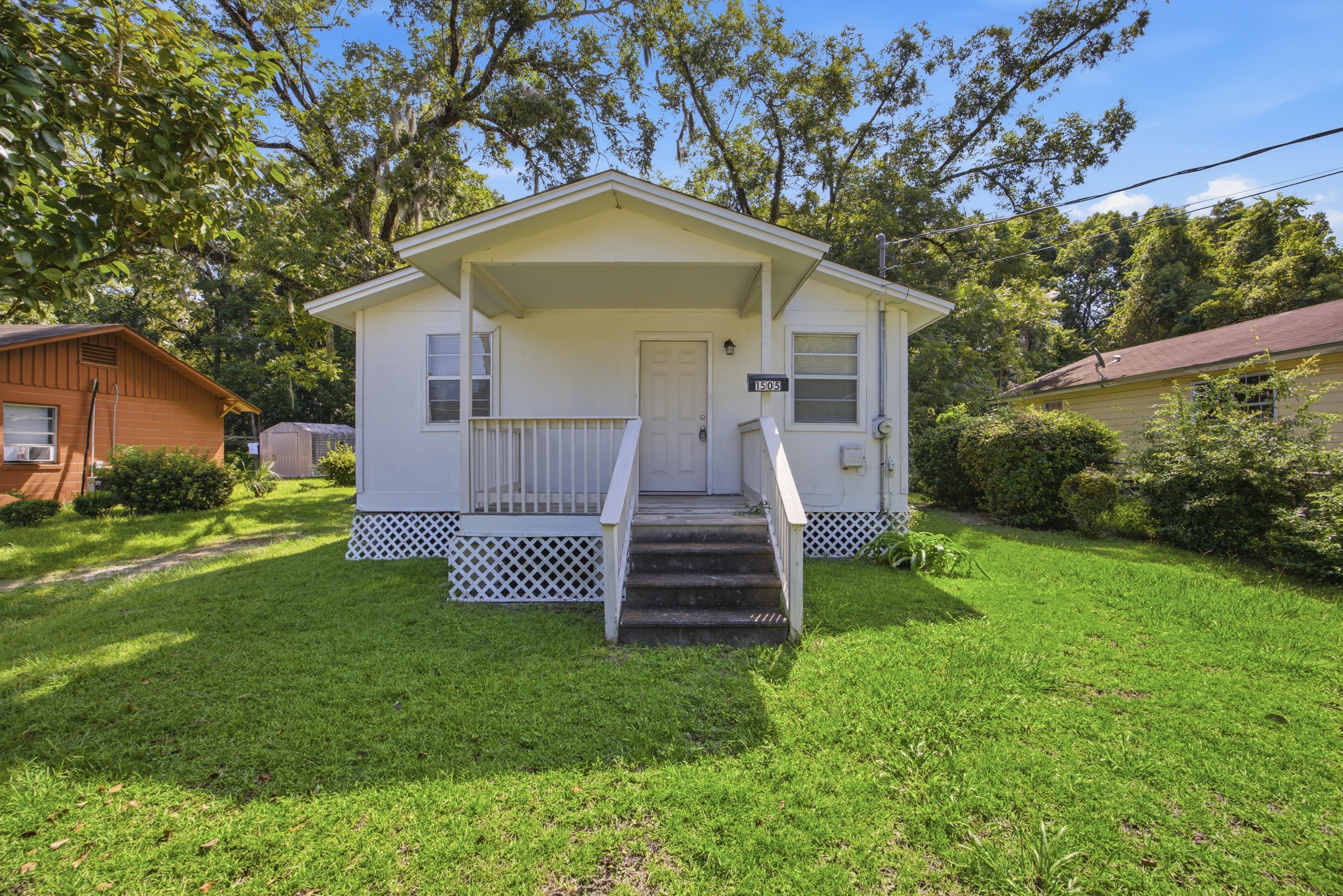 Property main image