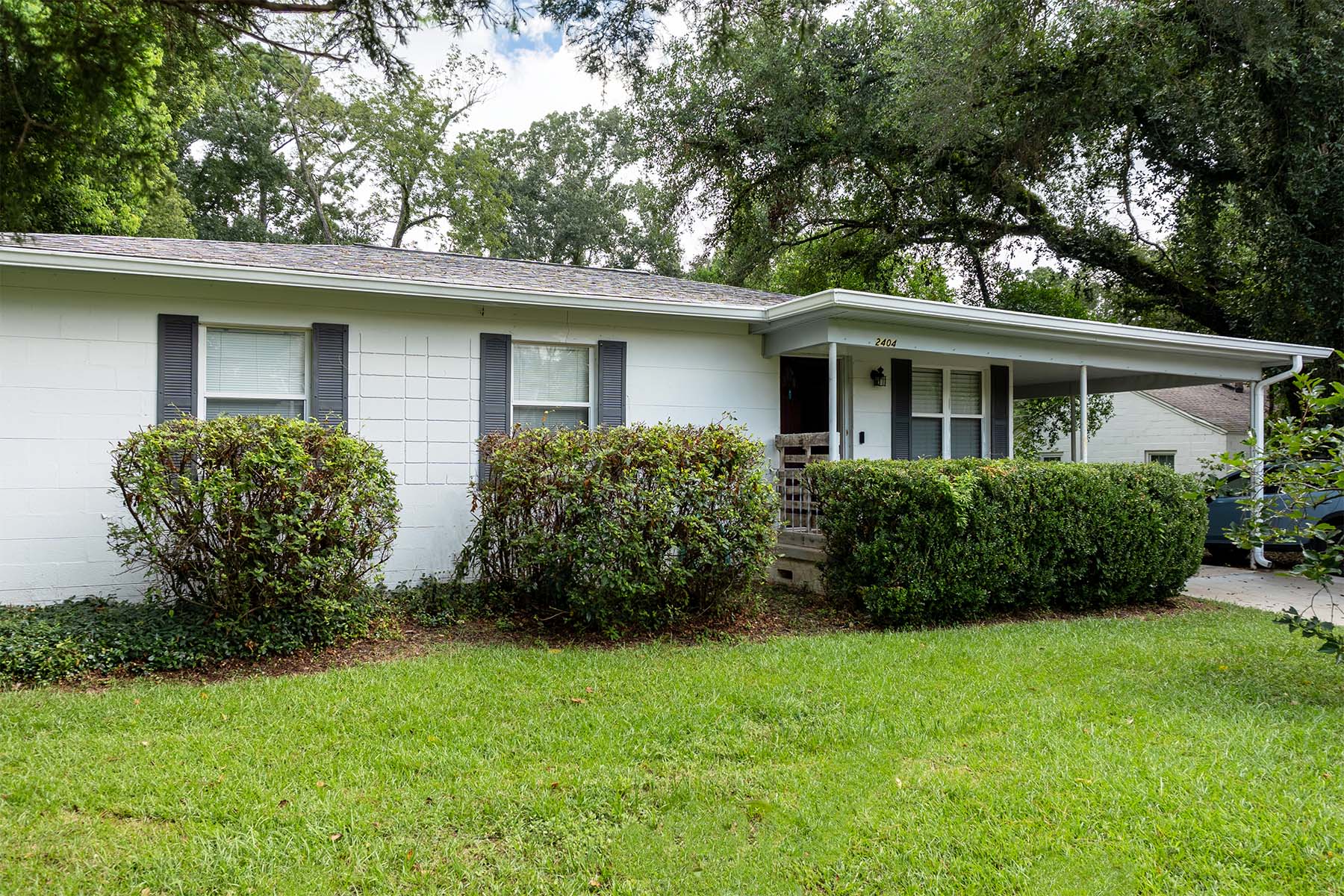2404 Jackson Bluff Road