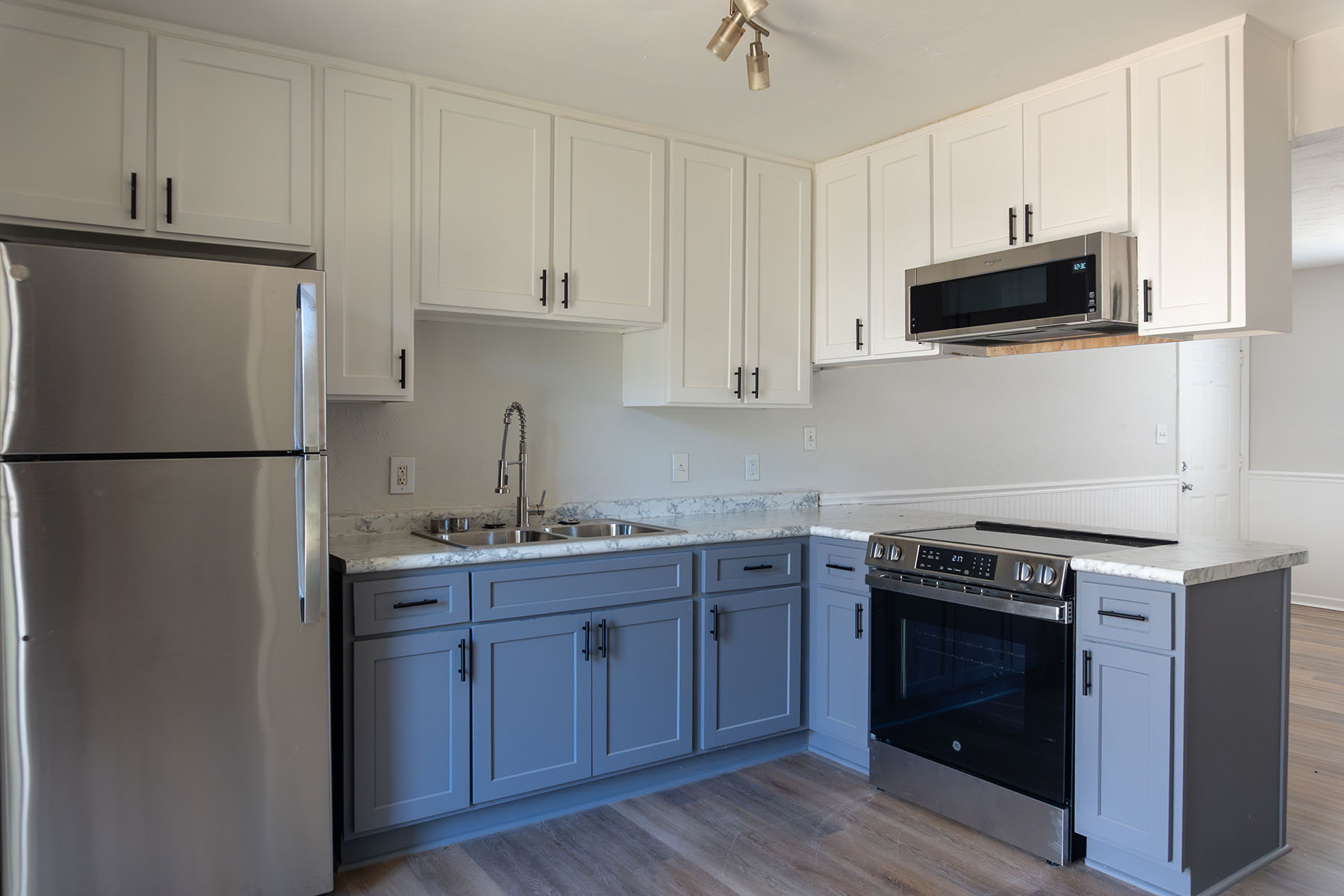 1025 Crossing Brook Way NEW - 1