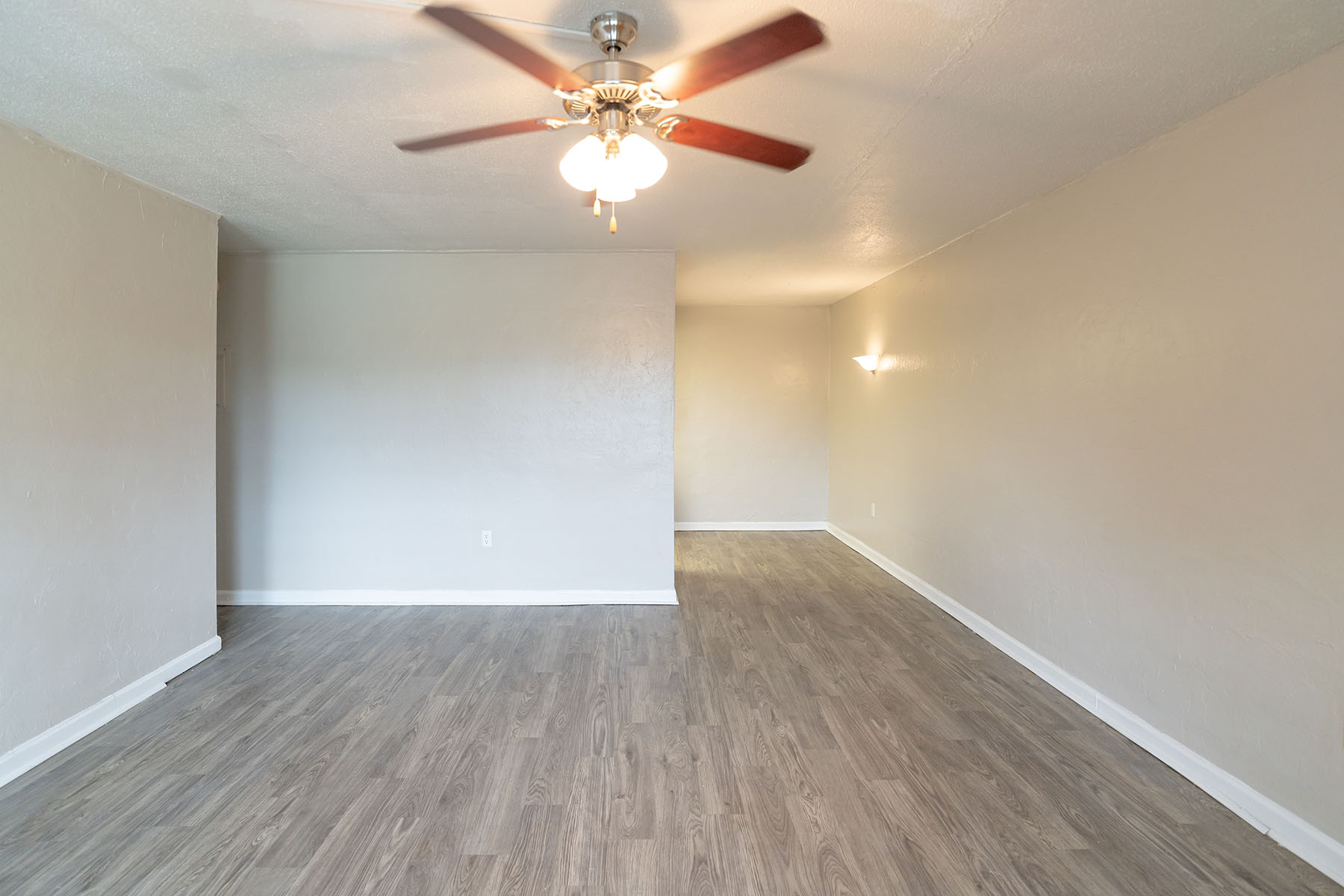 2765 West Tharpe Street - 125