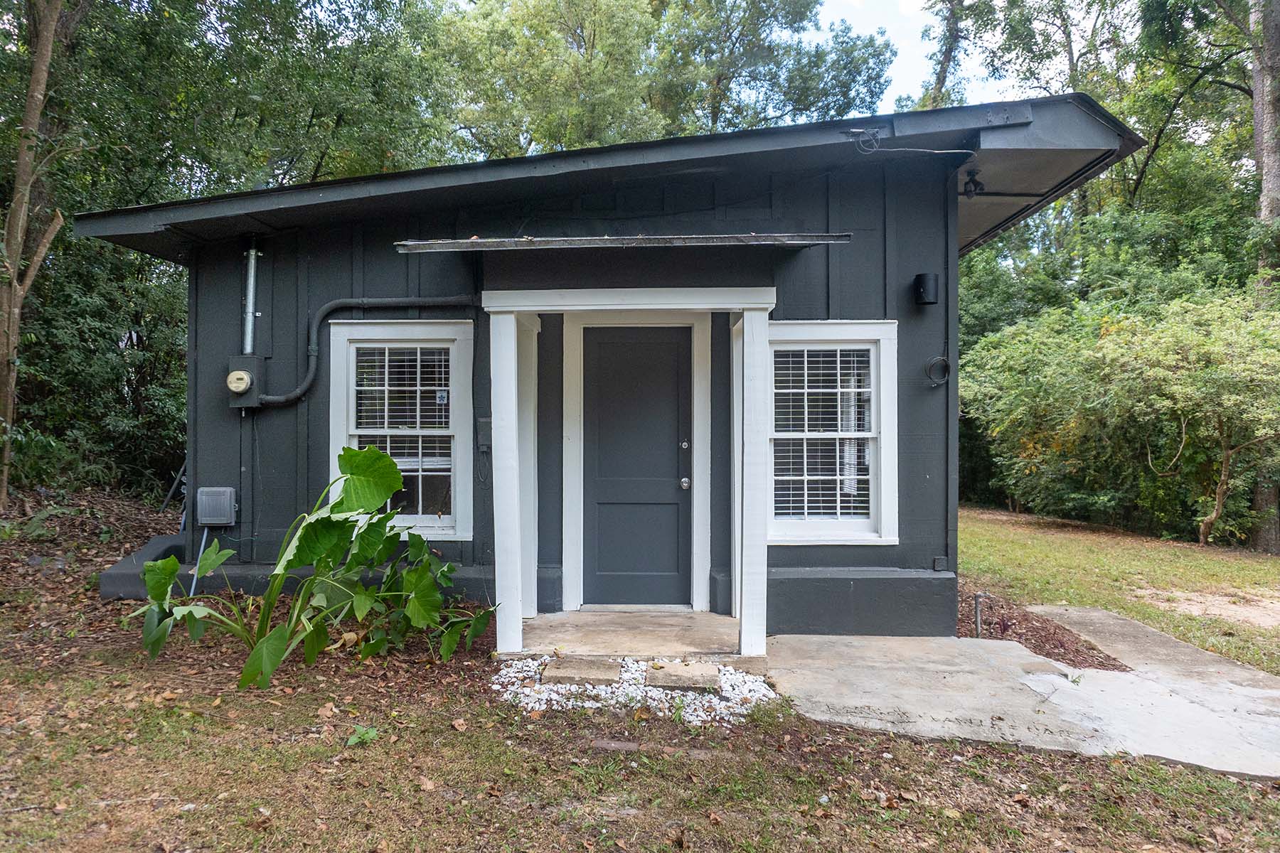 1118 Pichard Drive - B