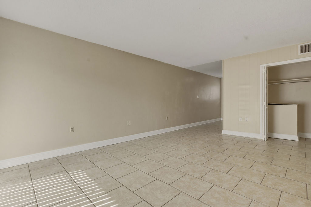 420 East Park Avenue - 47