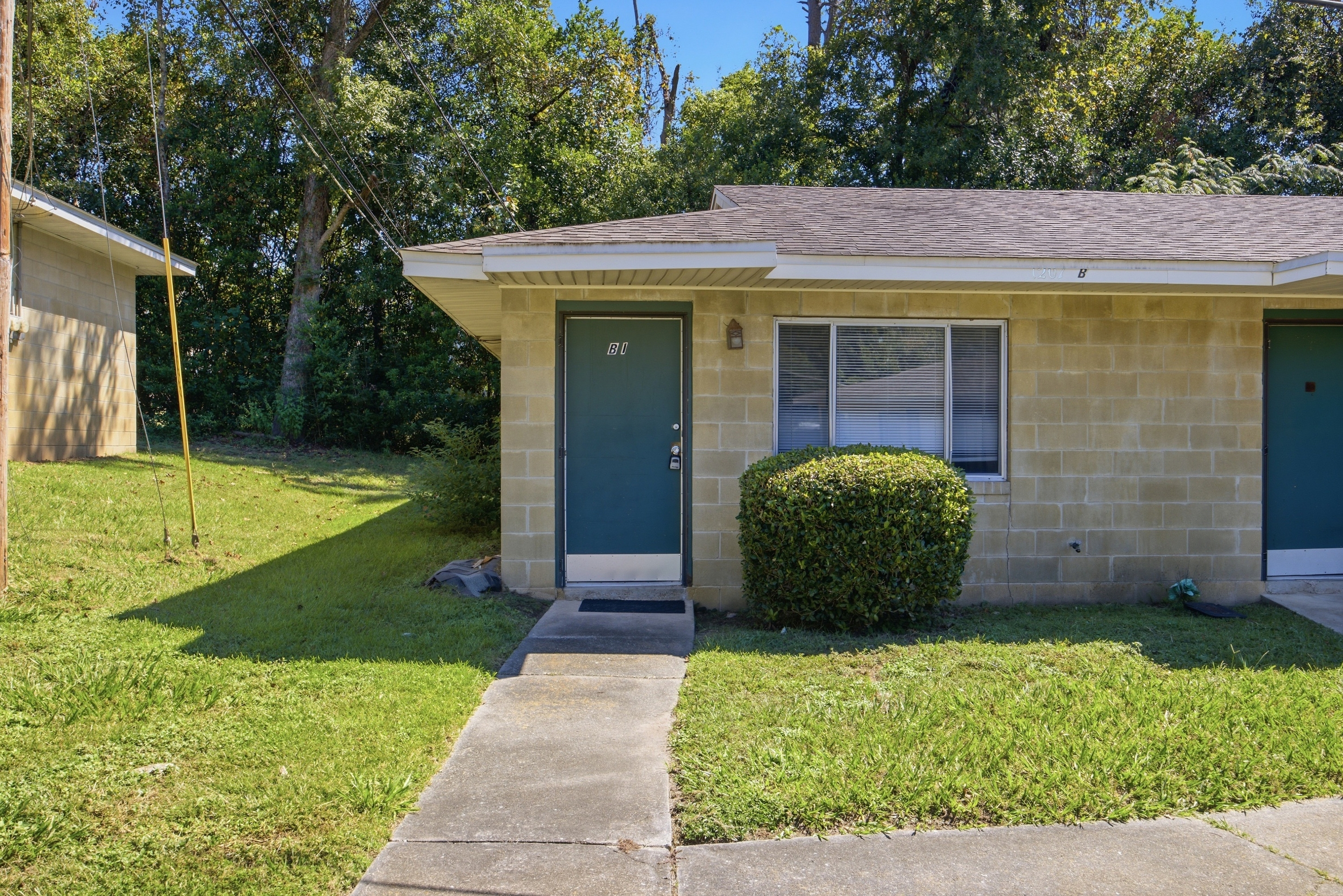 1207 North Martin Luther King Junior Boulevard - 1207 B-1