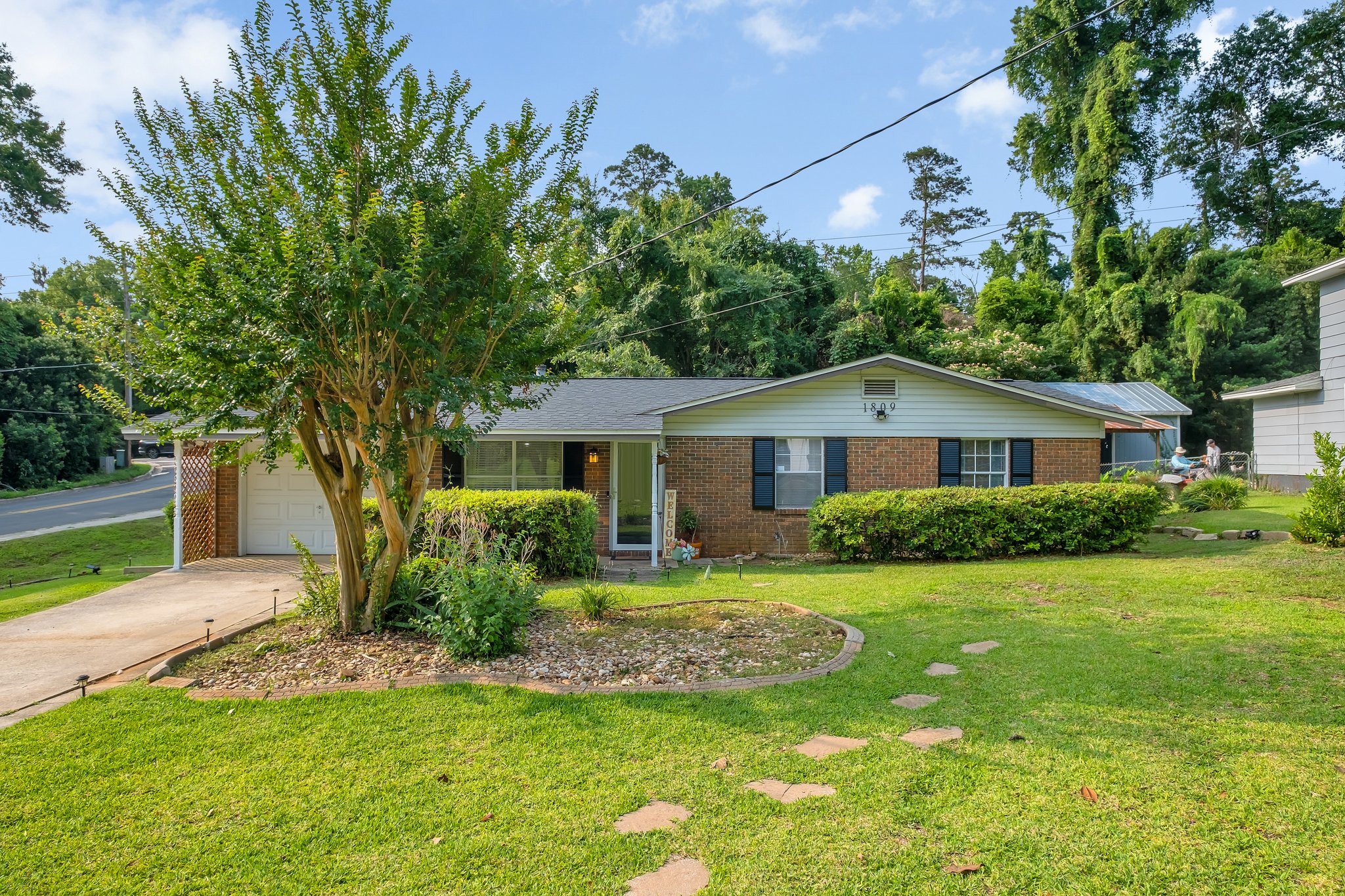 1809 Quince Drive