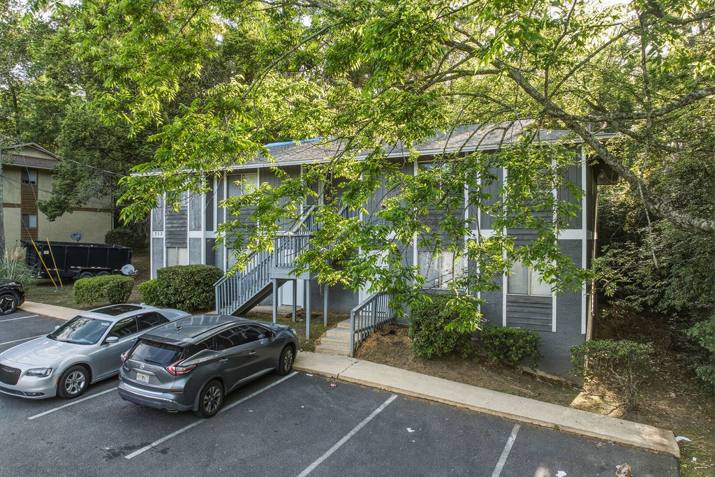 713C Pointe Court